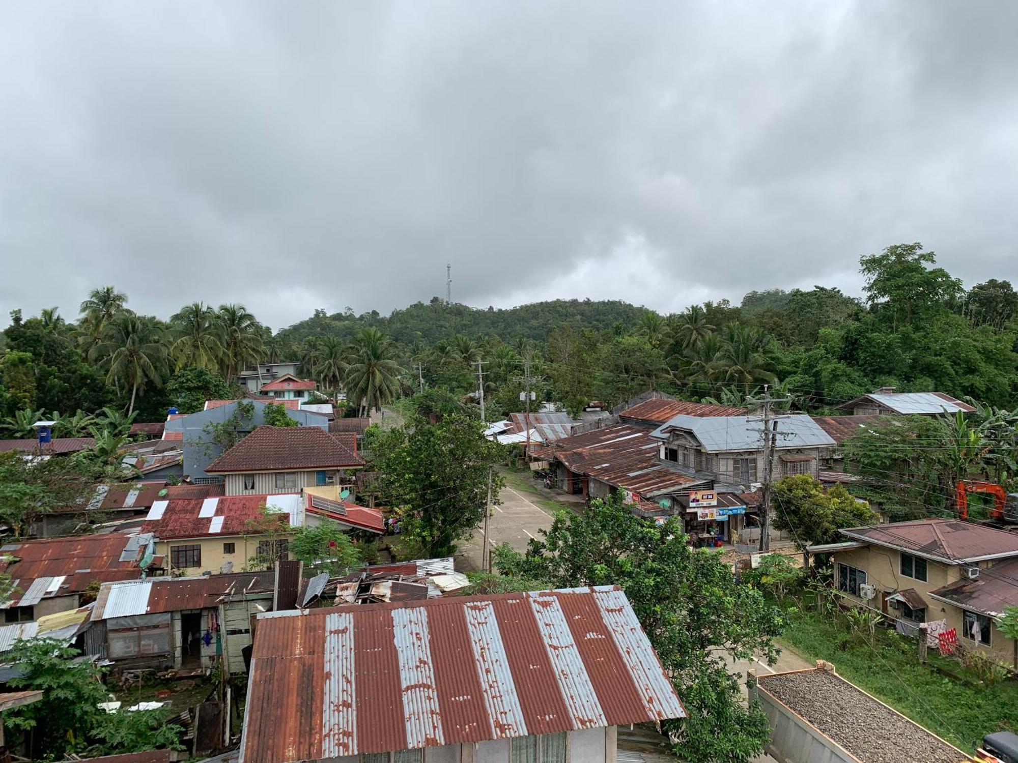 Zl Travelers Inn Batuan Екстер'єр фото