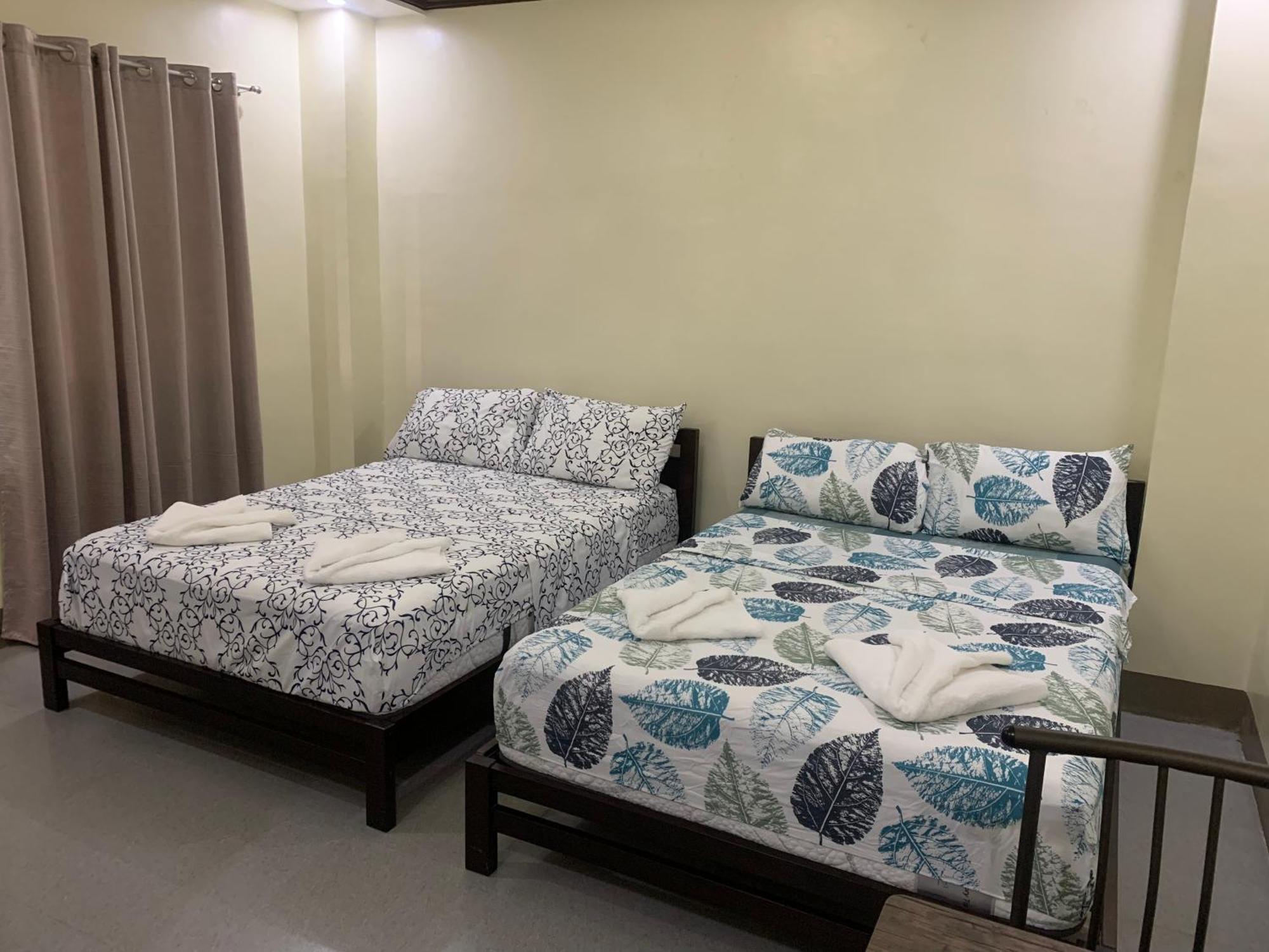 Zl Travelers Inn Batuan Екстер'єр фото